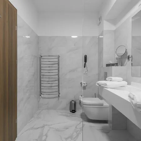 Pietroasa Aparthotel 4*