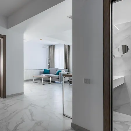 Aparthotel Pietroasa Buzau